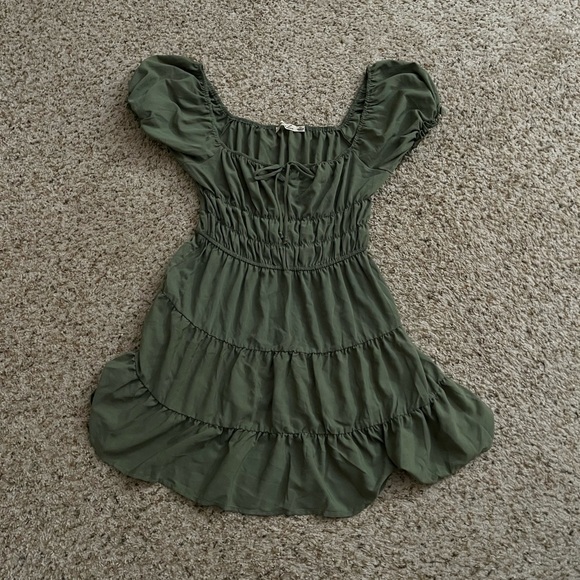 Green Off the Shoulder A Line Dress SIZE XL - Picture 1 of 6